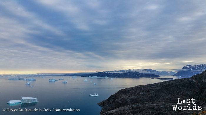  View of the Bear Islands and Renland right above Sydkap.